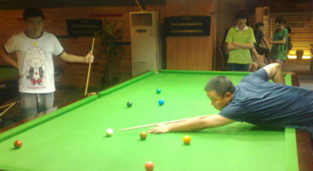 科莫前锋莫拉塔左大腿重伤或手术，预计缺席数月